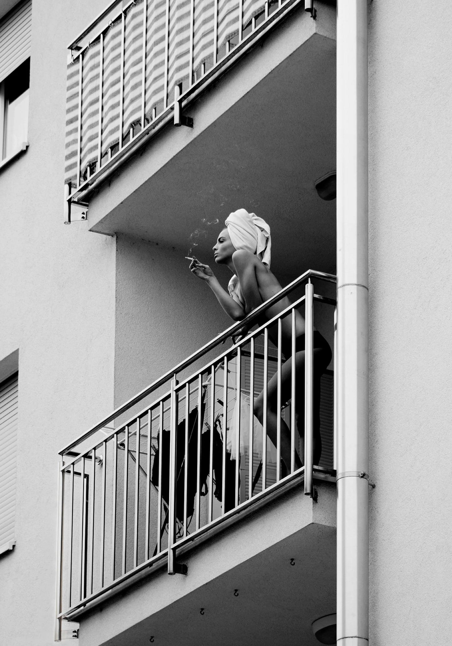 Nika Abstract | Modernes, lebendiges Design