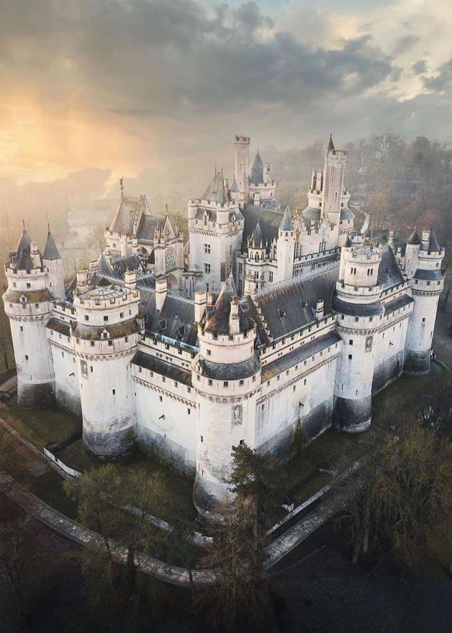 Château de Chambord | Majestic French Castle Poster | 1519 European Architecture | Home & Garden Decor