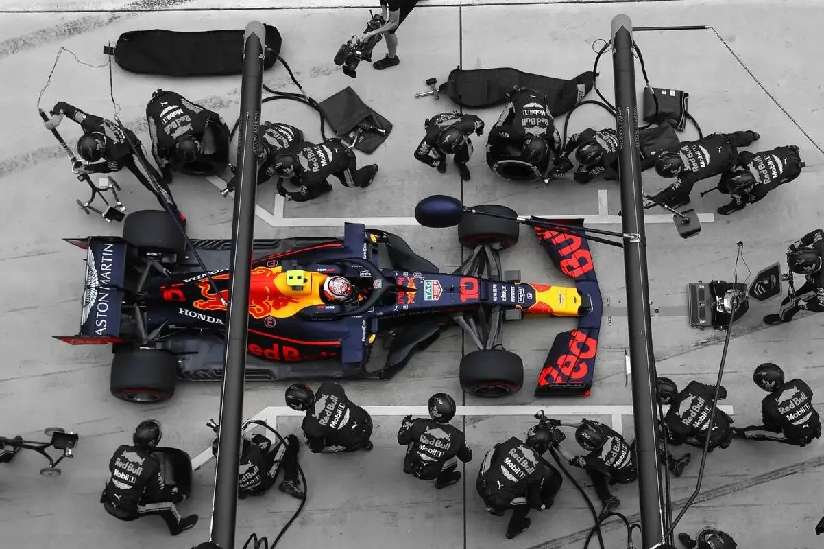 Max Verstappen 2021 Pitstop Perfection Poster | Red Bull Racing | F1 Pitstop Moment | Motorsport Wall Art