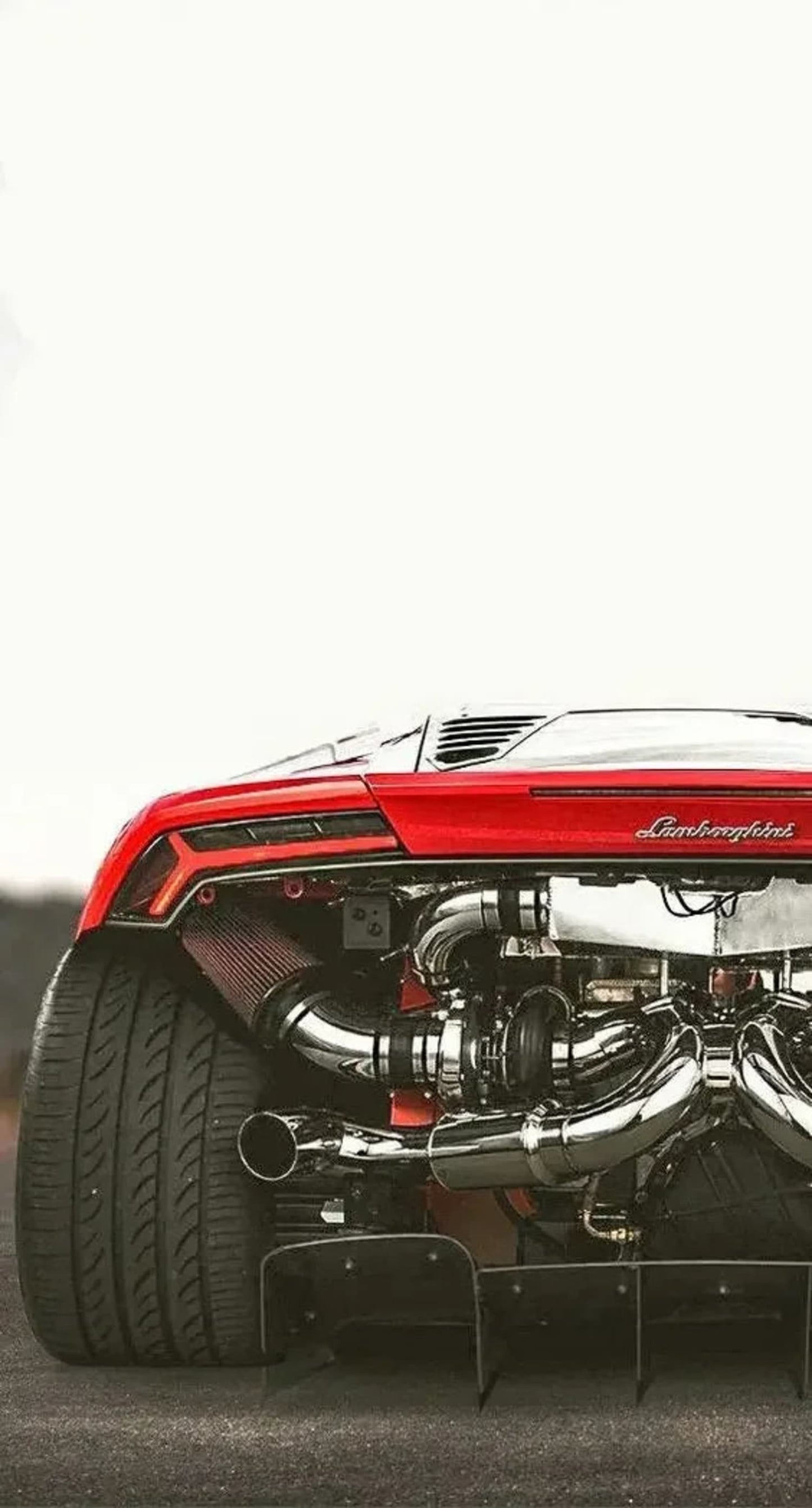 Lamborghini Supercar | Rear View & Chrome Details