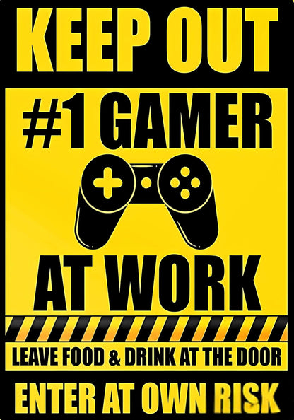 ZUTRITT VERBOTEN | GAMER BEI DER ARBEIT