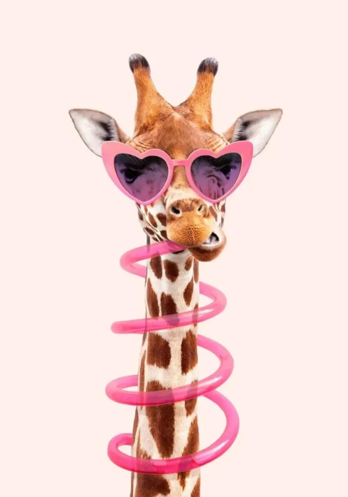 Fantastische Kreaturen | Gruselige Giraffenkunst