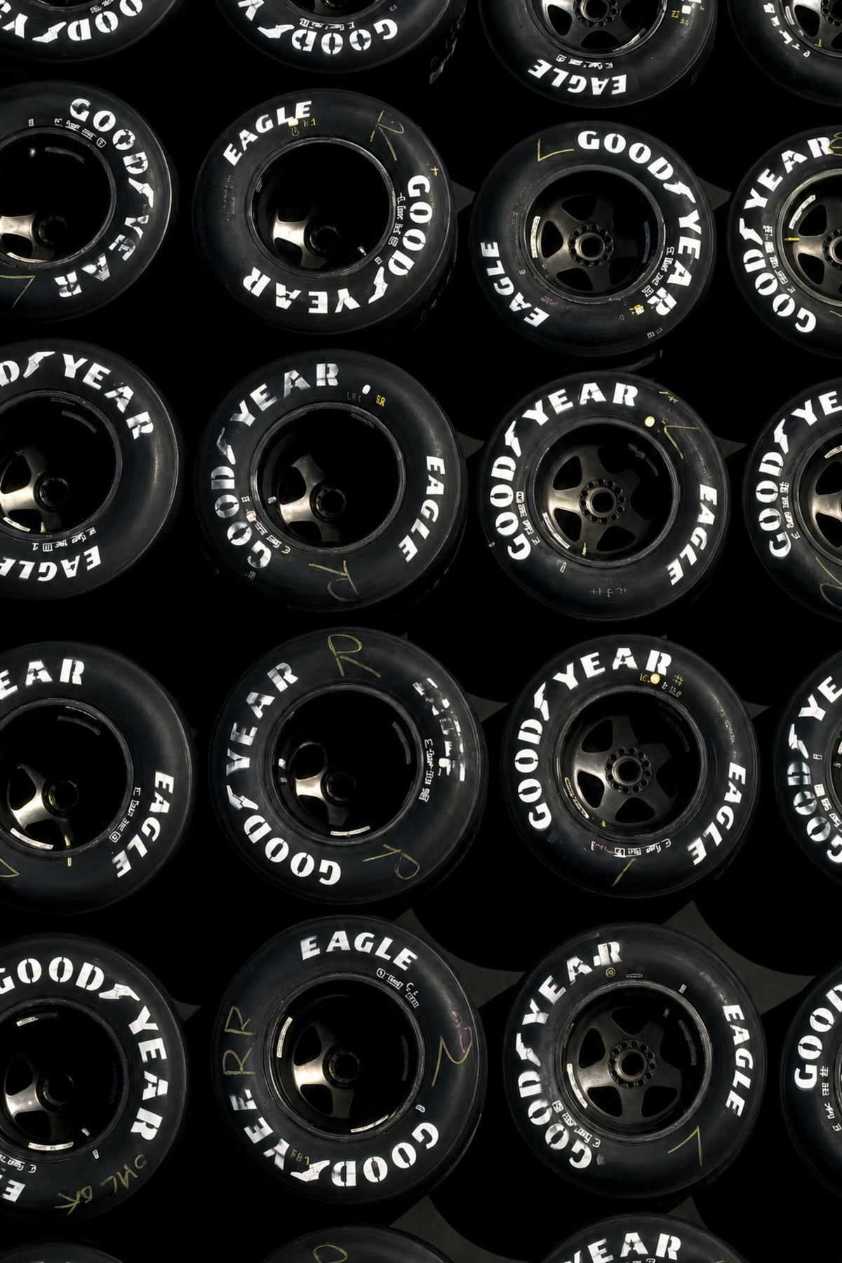 TIRE TRACES