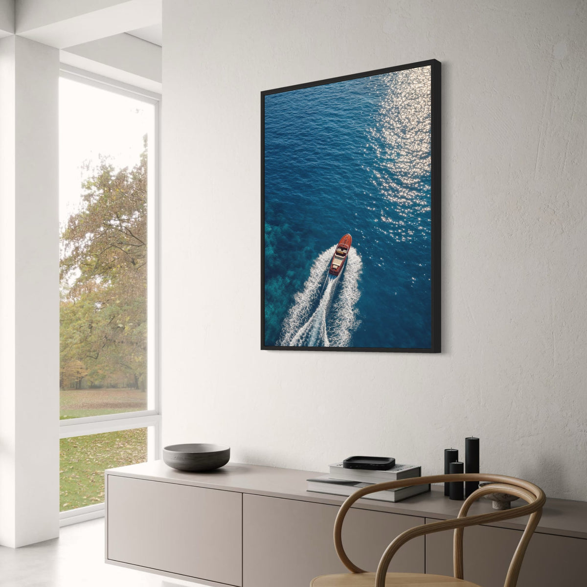 SCHNELLBOOT AUF BLAUEM OZEAN