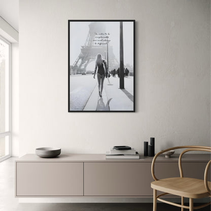 Coco Chanel | Silhouette einer Modeikone | Pariser Skyline