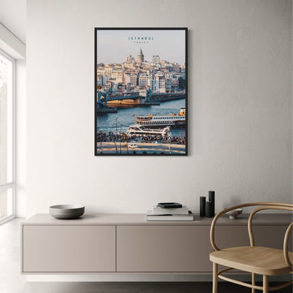 Poster der Galatabrücke | Stadtbild von Istanbul | Treibendes Leben am Goldenen Horn | Atemberaubende Wandkunst für die Inneneinrichtung | Malerische Aussicht auf Konstantinopel