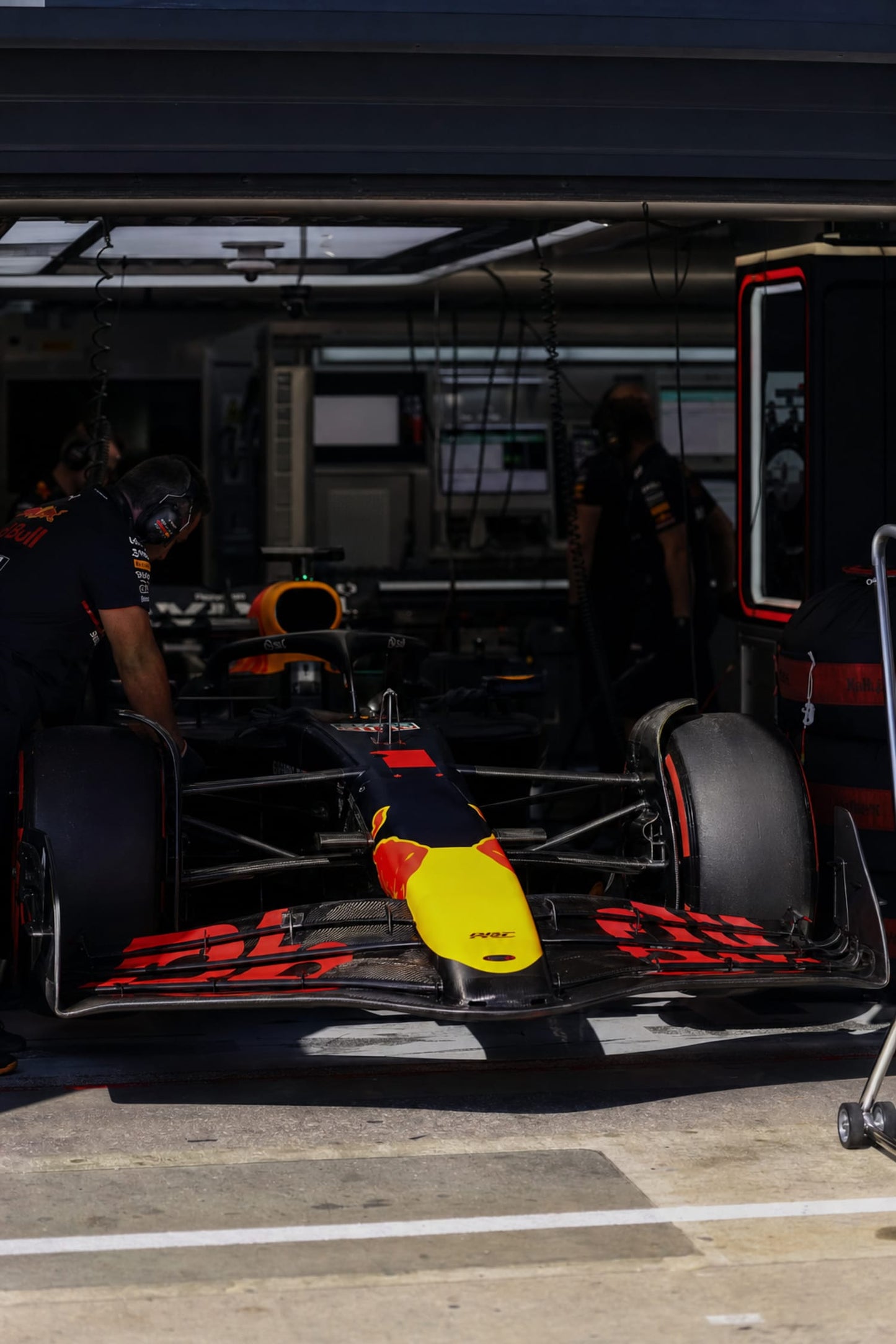 MAX IN THE GARAGE