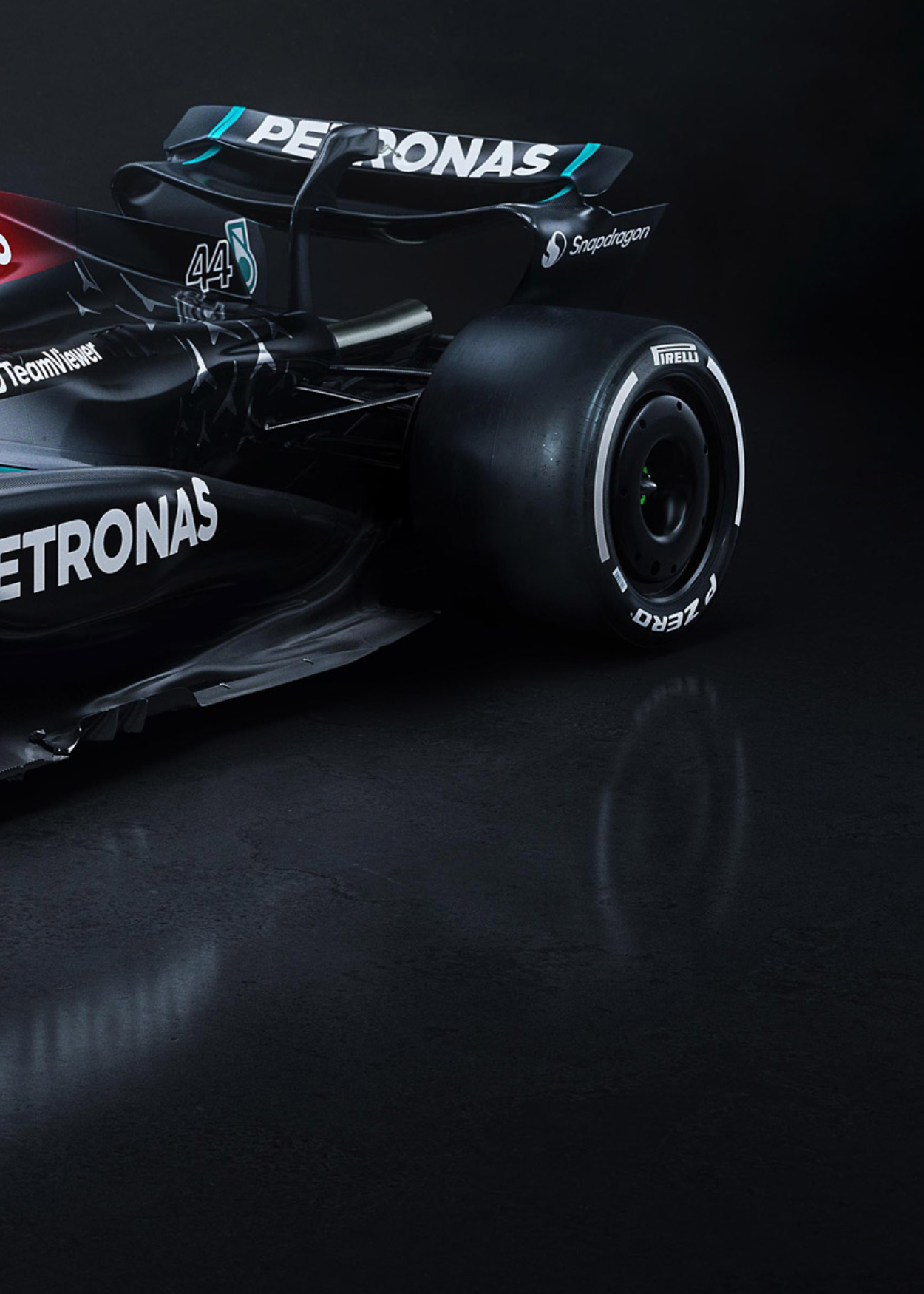 3-teilig | Mercedes AMG | F1-Auto-Poster-Set | Lewis Hamilton | Dreiteilige Wandkunst | Formel-1-Rennwagen-Dekor | Innenarchitektur | Geschenk für Motorsport-Enthusiasten | Einzigartige Rennsport-Erinnerungsstücke