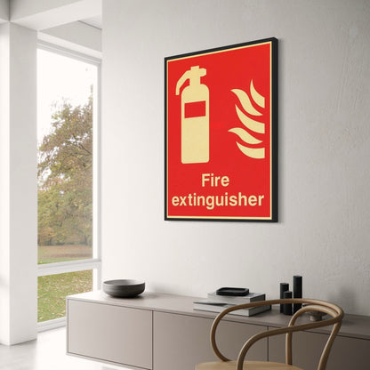 Vintage-Feuerlöscher | Retro-Industrie-Stil