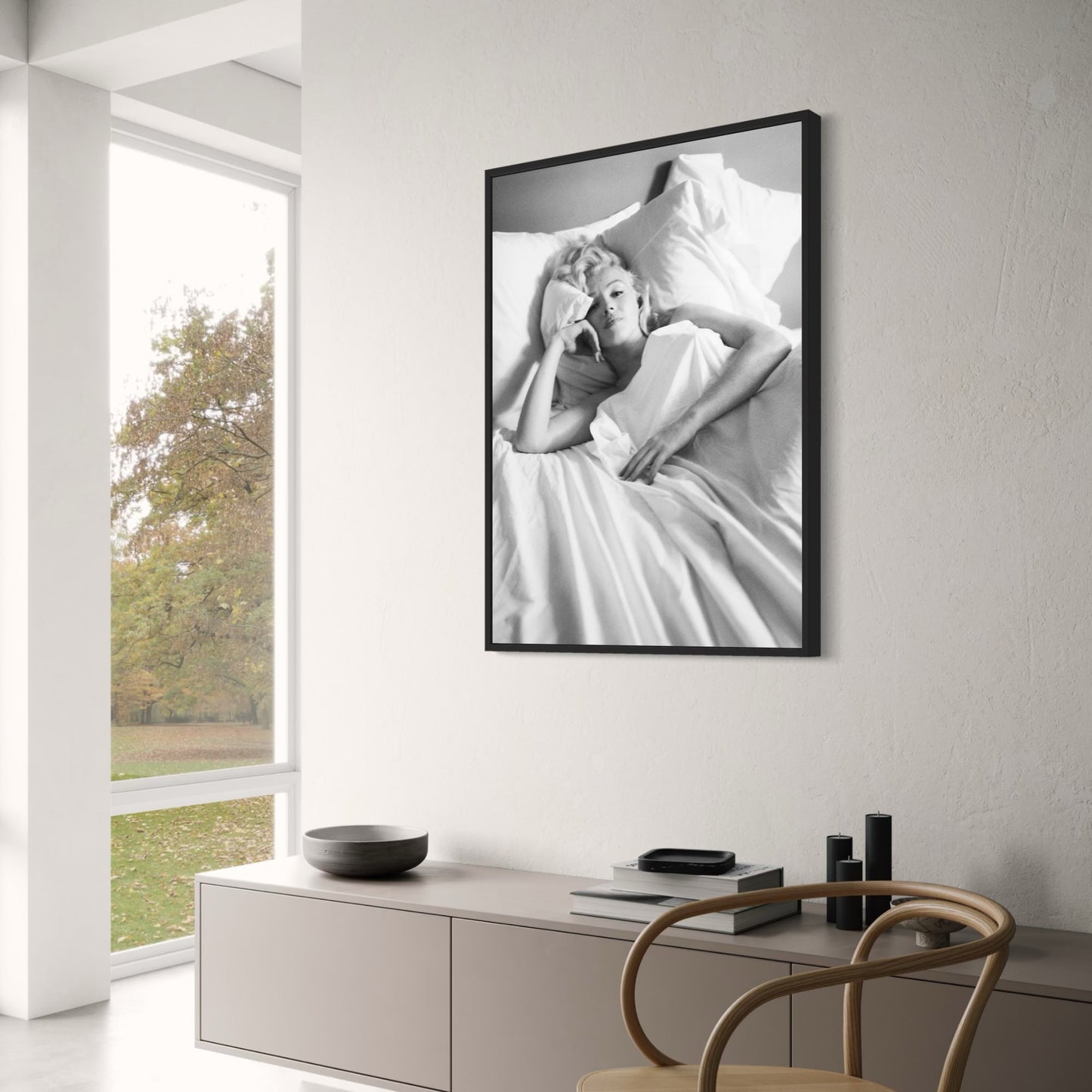 Marilyn Monroe | Iconische Slaapkamer Scene | Vintage Hollywood Glamour