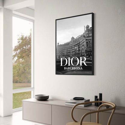 Dior Barcelona | Lebendige und künstlerische Modeszene | Faszinierende Dior-Poster