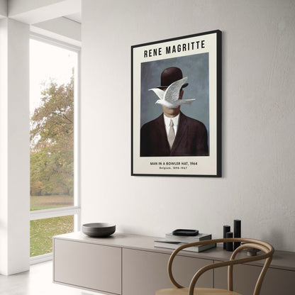 René Magritte | Man in een Bolhoed | Surrealistisch Kunstwerk