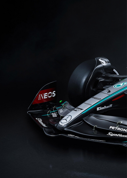 3-teilig | Mercedes AMG | F1-Auto-Poster-Set | Lewis Hamilton | Dreiteilige Wandkunst | Formel-1-Rennwagen-Dekor | Innenarchitektur | Geschenk für Motorsport-Enthusiasten | Einzigartige Rennsport-Erinnerungsstücke