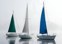 Drei Segelboote | Ruhige Meereslandschaft