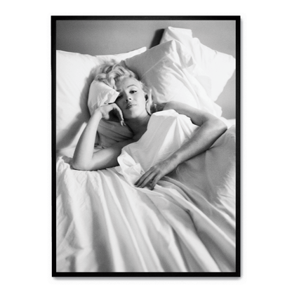 Marilyn Monroe Lying In Bed