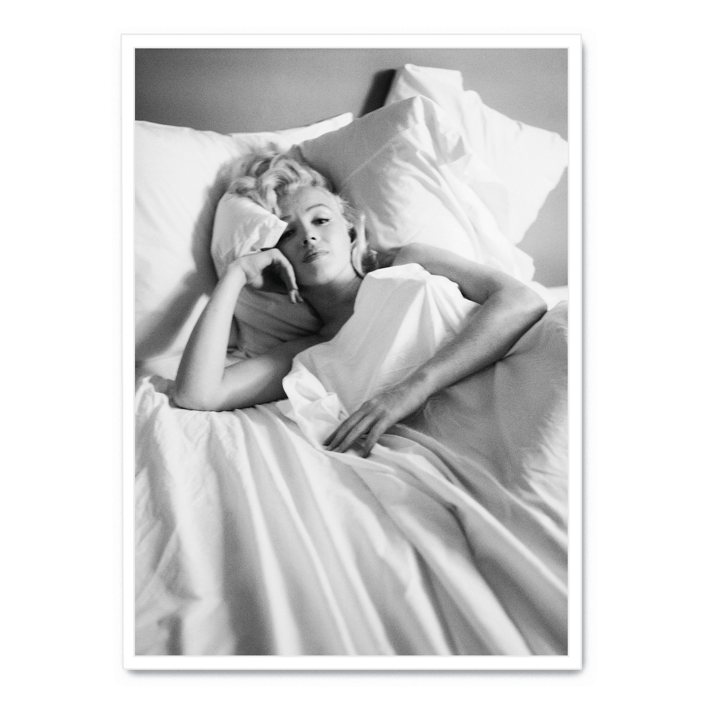 Marilyn Monroe Lying In Bed