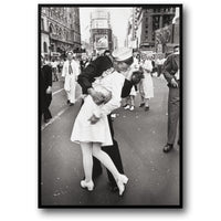 THE KISS