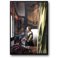 GIRL READING A LETTER
