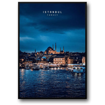 Sultan-Ahmed-Moschee bei Nacht | Beleuchtetes Poster der Blauen Moschee | Nächtliche Pracht in Istanbul | Historische Szene in Konstantinopel