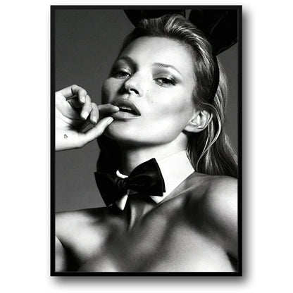 Kate Moss – Monochrome Eleganz | Schwarz-Weiß-Modeikone
