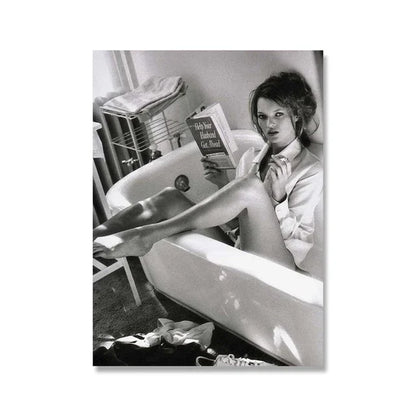 Kate Moss | Verspielte Pose | Modeikone