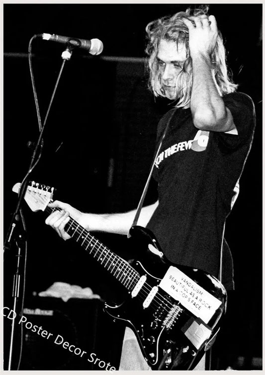 Kurt Cobain Poster | Aesthetic Rock Music Art | DIY Home Decor | Bar Cafe Wall Painting | Music Icon Decor