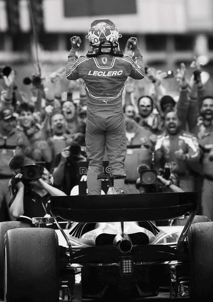 Schwarz-weißes Vintage-Poster des F1-Rennwagens von Monaco | Sportwagen-Wandkunst auf Leinwand | Bilder zur Heimdekoration