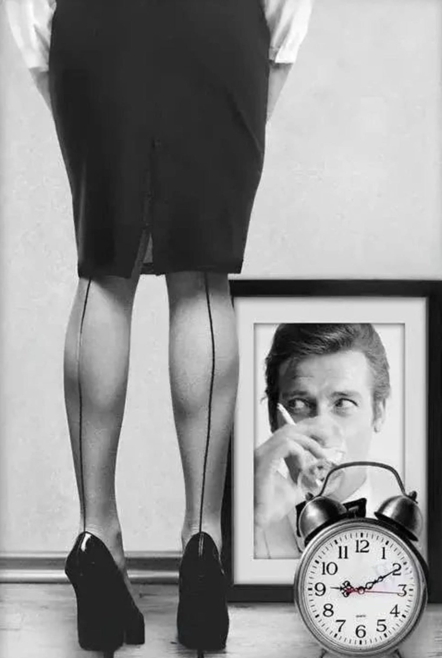 Roger Moore | Weibliche Mystik | Hommage an die Pariser Mode